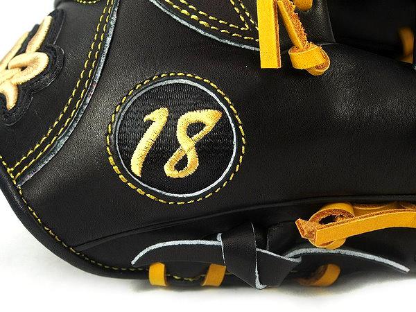 WOODZ 11.75 inch Custom Glove for Mr. Rodriguez