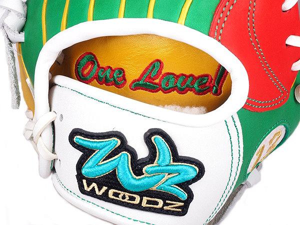 WOODZ 11 inch Custom Glove for Mr. Nurse