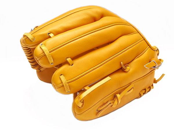 ZETT 11.75 inch Custom Glove for Mr. Poffley