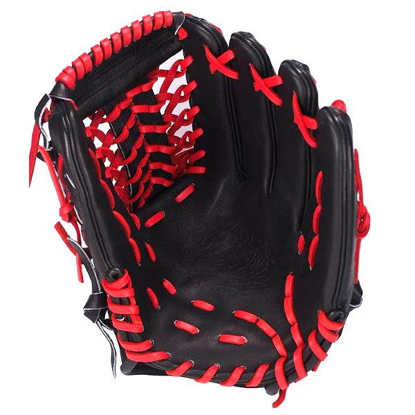 WOODZ 11.75 inch Custom Glove for Mr. Milne