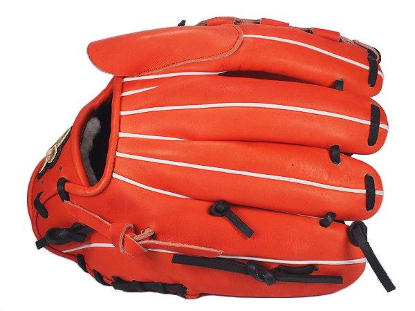 WOODZ 11.75 inch Custom Glove for Mr. Gracia