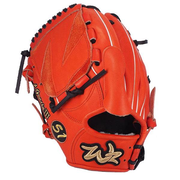 WOODZ 11.75 inch Custom Glove for Mr. Gracia