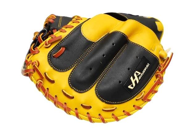 HATAKEYAMA Pro Hikaru Ito Model 33 inch Catcher Mitt - Black/Tan