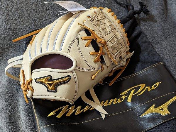 Mizuno Pro Order Haga Japan Premium Miyamoto Model Hardball 11.5 inch Infielder Glove