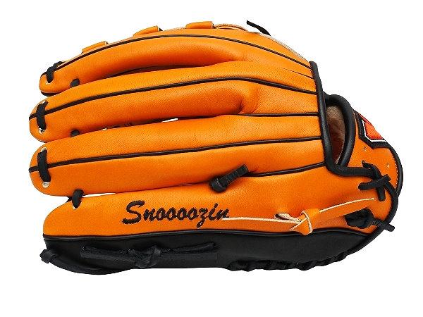 KACHI 12.5 inch Taiwan Steerhide Custom Glove for Mr. Bostick