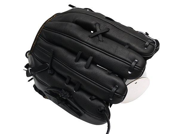 ZETT Pro Model 12.5 inch LHT Outfielder Glove - Black