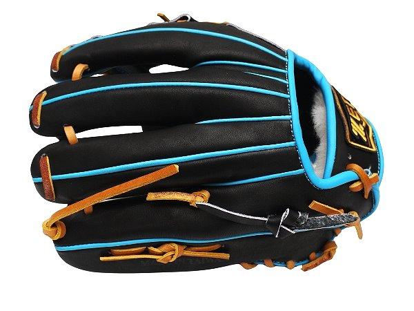 ZETT Pro Model Elite 11.5 inch Infielder Glove - Black/Skyblue