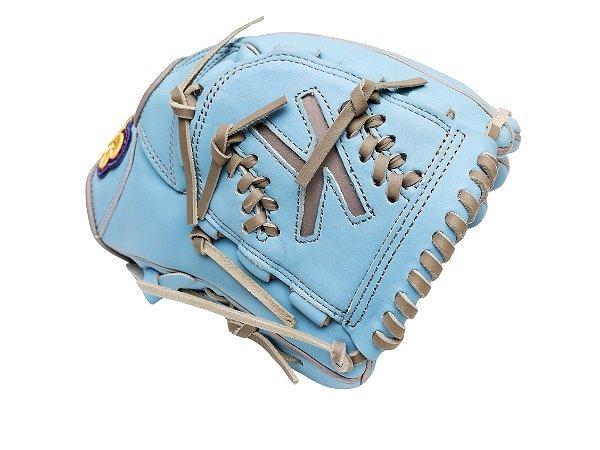 TWB U10 Steer Cowhide 11 inch Pitcher Glove