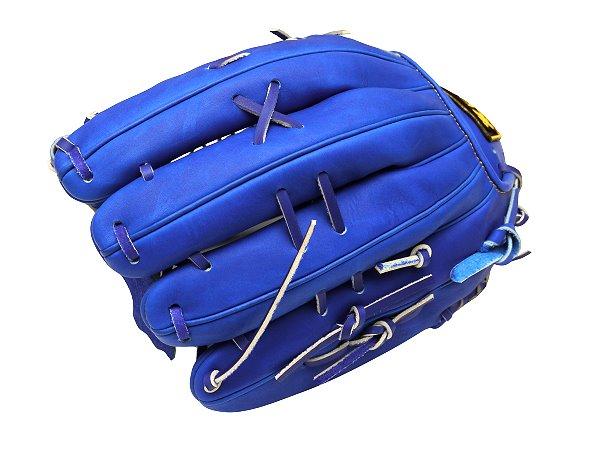 ZETT Pro Japan Steerhide 12.75 inch Royal Outfielder Glove