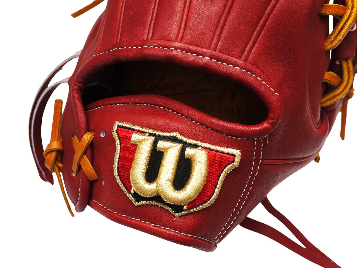 WILSON Japan Staff Dual 1724 Pattern Hardball Teddy Bear 11.75 inch Infielder Glove - Burgundy