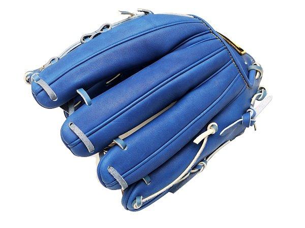 ZETT Pro Japan Steerhide 11.75 inch Infielder Glove - Royal #3